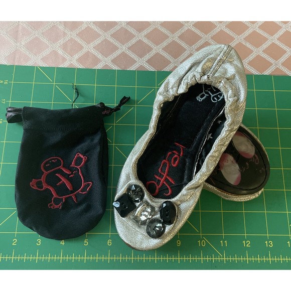 Redfoot Ballet Folding Shoes Size Small - Picture 1 of 11